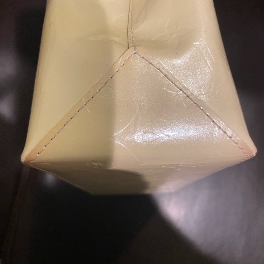 ✨ Louis Vuitton ✨ ~ Authentic ~ Vernis Reade PM Perle Top Handle/Mini Tote - Picture 7 of 16